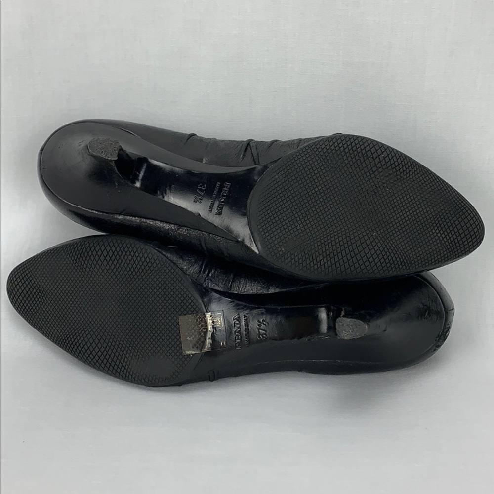 Prada Pumps - Picture 3 of 8
